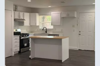 13403 Winterhaven Drive, Farmers Branch, TX 75234 - Photo 3