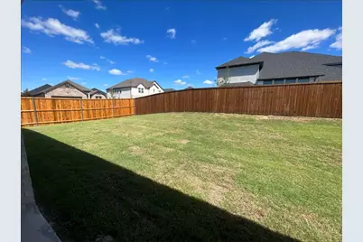 368 Lake Bluff, Lavon, TX 75166 - Photo 9
