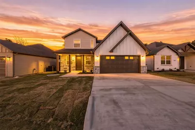 5557 Mercedes Circle, Granbury, TX 76048 - Photo 1