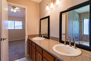 8220 Willis Ln, Watauga, TX 76148 - Photo 23