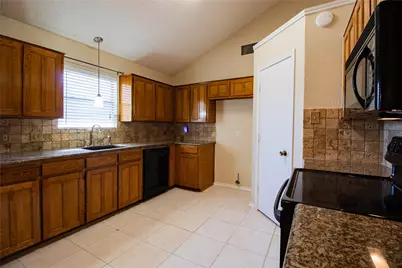 8220 Willis Lane, Watauga, TX 76148 - Photo 5