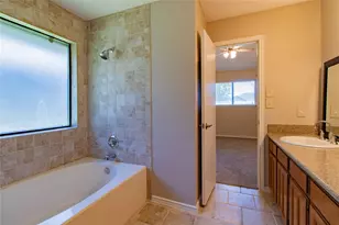 8220 Willis Ln, Watauga, TX 76148 - Photo 33