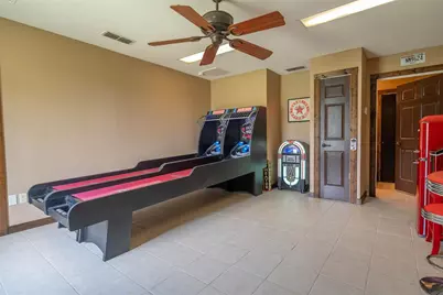 1555 E Blackjack Road, Pilot Point, TX 76258 - Photo 29