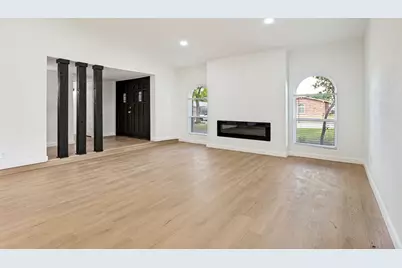 4618 Goodnight Trail, Grand Prairie, TX 75052 - Photo 3