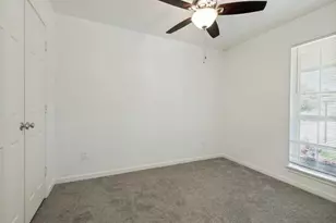 3716 Royal Valley Rd, Grand Prairie, TX 75052 - Photo 21