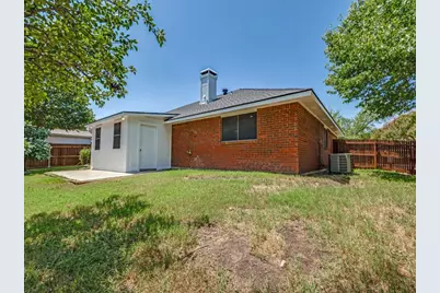 3716 Royal Valley Road, Grand Prairie, TX 75052 - Photo 25