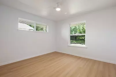 7727 La Risa Drive, Dallas, TX 75248 - Photo 17