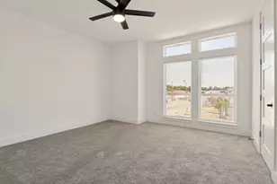 3728 Mt Ranier St, Dallas, TX 75211 - Photo 7