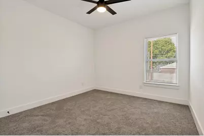3728 Mount Ranier Street, Dallas, TX 75211 - Photo 9
