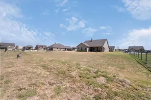 130 Red Clf Ct, Rhome, TX 76078 - Photo 27