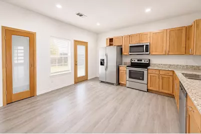 703 Perry Avenue, Waxahachie, TX 75165 - Photo 5