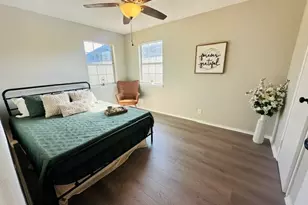 217 E Hull St, Denison, TX 75021 - Photo 13