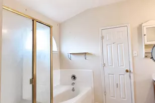 12816 Chittamwood Trail, Euless, TX 76040 - Photo 15