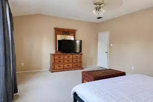 12816 Chittamwood Trail, Euless, TX 76040 - Photo 9
