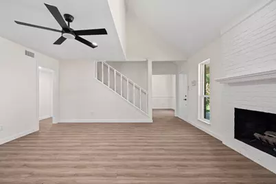 2006 Toulon Lane, Carrollton, TX 75007 - Photo 5
