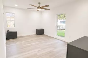 2916 Jason Ct, Fort Worth, TX 76112 - Photo 9