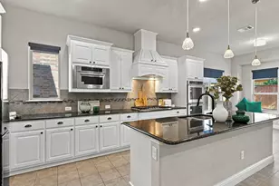 8600 Tutbury Pl, McKinney, TX 75070 - Photo 9
