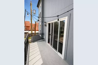 4020 Holland Avenue #213, Dallas, TX 75219 - Photo 9