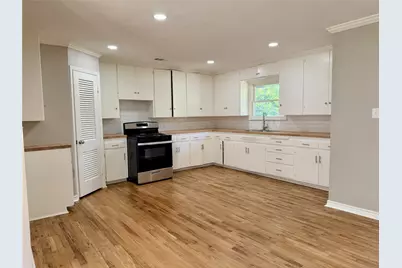 2922 College Circle, Corsicana, TX 75110 - Photo 5