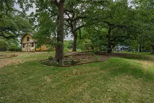103 Red Oak Ln, Flower Mound, TX 75028 - Photo 3