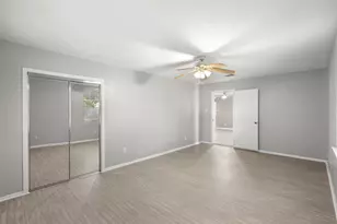 412 E Ross St, Waxahachie, TX 75165 - Photo 25