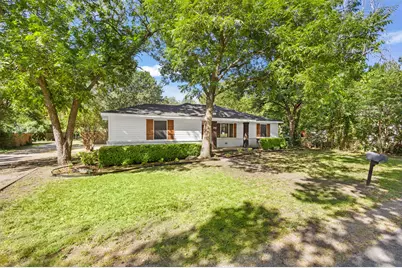 412 E Ross Street, Waxahachie, TX 75165 - Photo 3