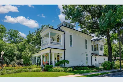 319 S Denton Street, Gainesville, TX 76240 - Photo 37