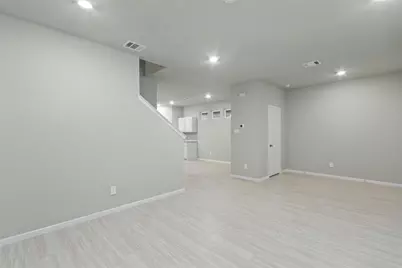 3101 Strawberry Farm Lane, Fort Worth, TX 76140 - Photo 3