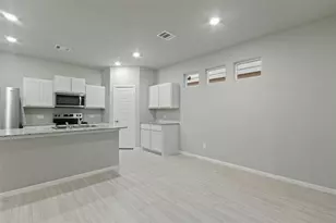 3101 Strawberry Farm Ln, Fort Worth, TX 76140 - Photo 5