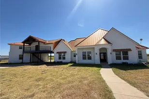 1015 Curry Rd, Waxahachie, TX 75167 - Photo 5
