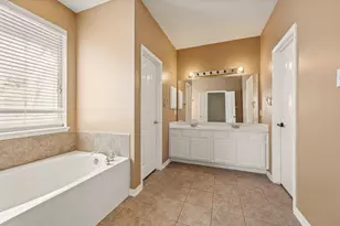 1302 Parkside Dr, Mansfield, TX 76063 - Photo 17