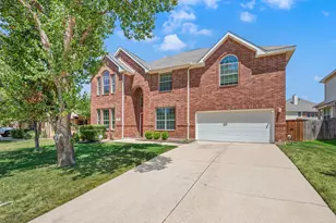 1302 Parkside Dr, Mansfield, TX 76063 - Photo 1