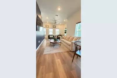 1217 Beaconfield Lane #811, Arlington, TX 76011 - Photo 9
