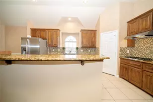 405 Fairweather St, DeSoto, TX 75115 - Photo 9