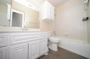 405 Fairweather St, DeSoto, TX 75115 - Photo 13