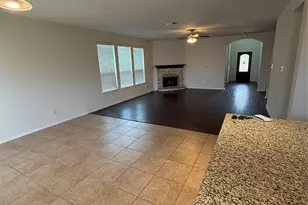 1204 Barn Owl Dr, Little Elm, TX 75068 - Photo 5