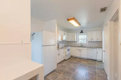 1002 W Sanford Street, Arlington, TX 76012 - Photo 15