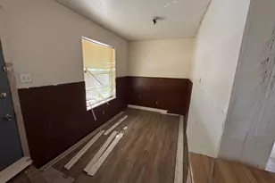 913 N 7th St, Sanger, TX 76266 - Photo 3