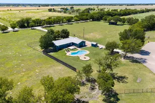 257 Bud Run Rd, Waxahachie, TX 75165 - Photo 3