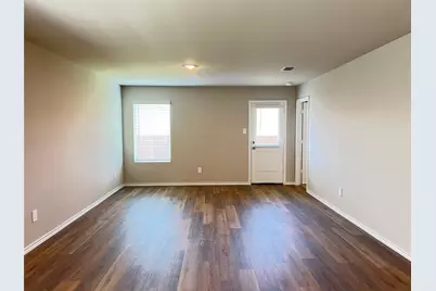 5557 Rollins Drive, Krum, TX 76249 - Photo 5