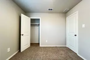 5557 Rollins Dr, Krum, TX 76249 - Photo 1