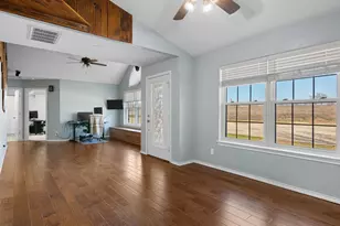 768 Longbranch Dr, Decatur, TX 76234 - Photo 5