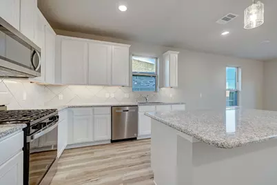 10933 Cacao Drive, Fort Worth, TX 76108 - Photo 7