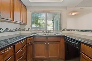 203 Trinidad Dr, Grand Prairie, TX 75052 - Photo 9