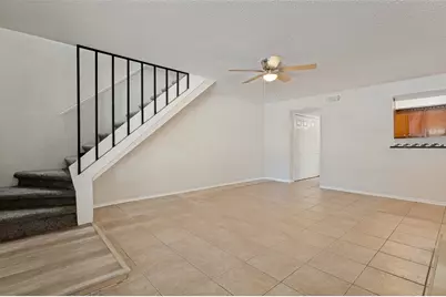 203 Trinidad Drive, Grand Prairie, TX 75052 - Photo 7