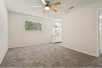 203 Trinidad Drive, Grand Prairie, TX 75052 - Photo 15