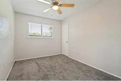 203 Trinidad Drive, Grand Prairie, TX 75052 - Photo 21