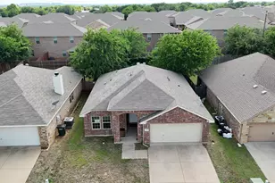 4204 Sapphire Ln, Granbury, TX 76049 - Photo 5
