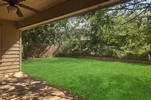 4204 Sapphire Ln, Granbury, TX 76049 - Photo 3