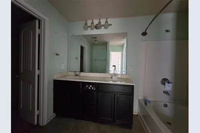 4204 Sapphire Lane, Granbury, TX 76049 - Photo 21